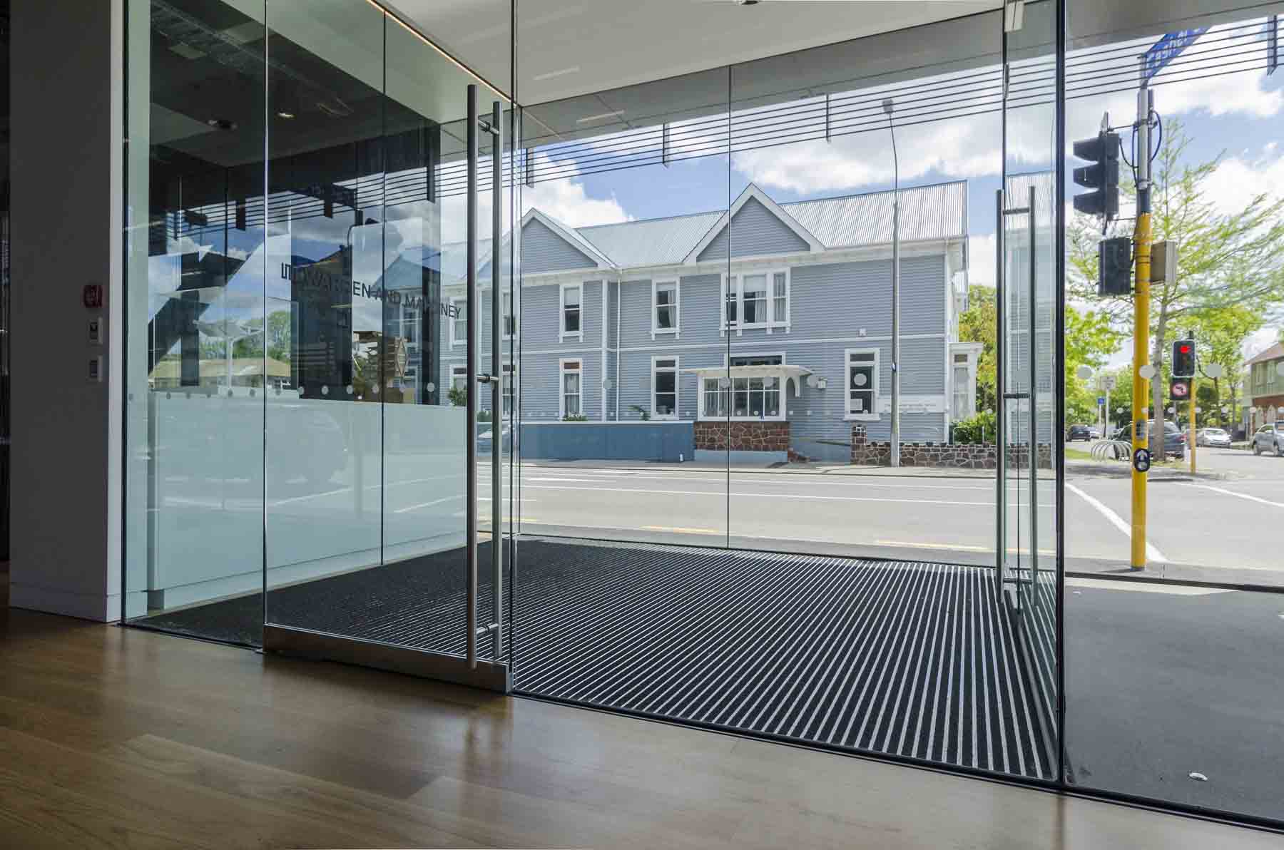 advance-flooring-coraltread-entrance-2